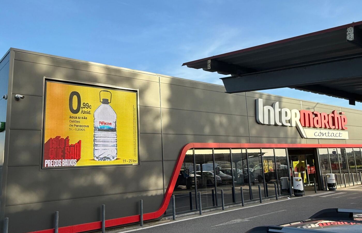 Digitalizamos el punto de venta, de la etiqueta al gran formato.